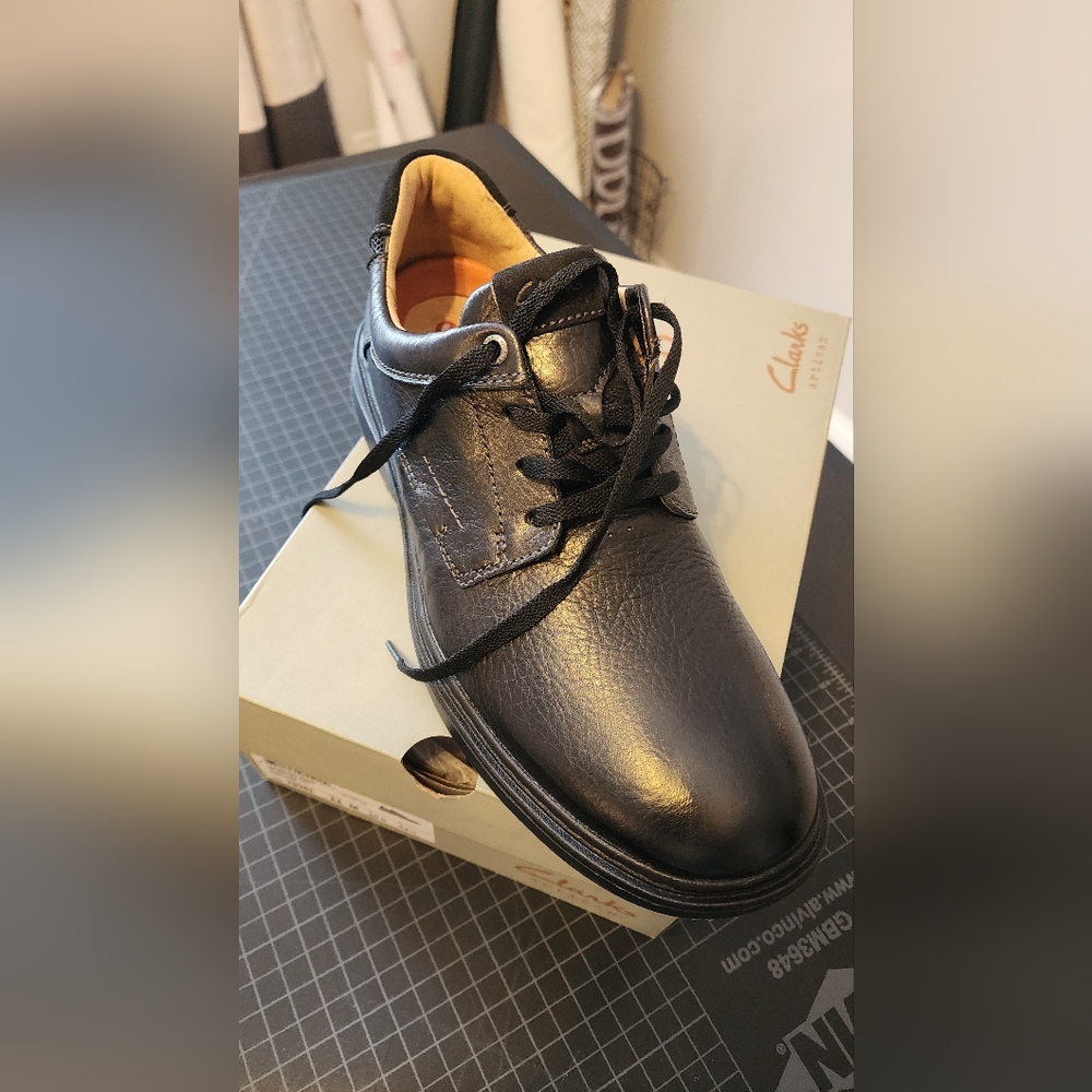 Clarks leather shoe